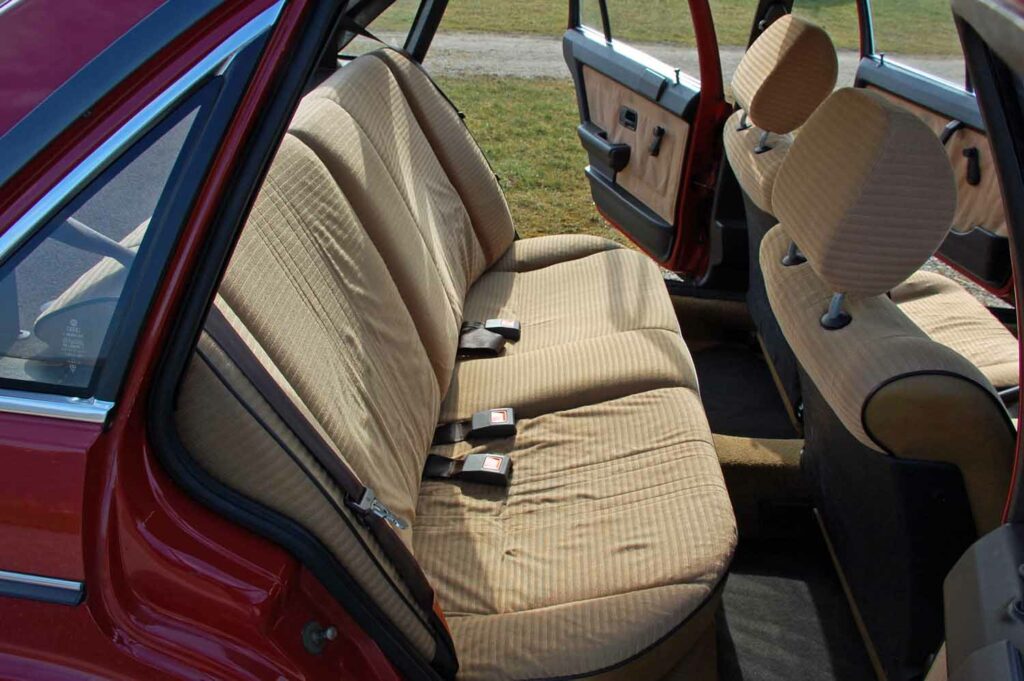 Audi 100L Automatik