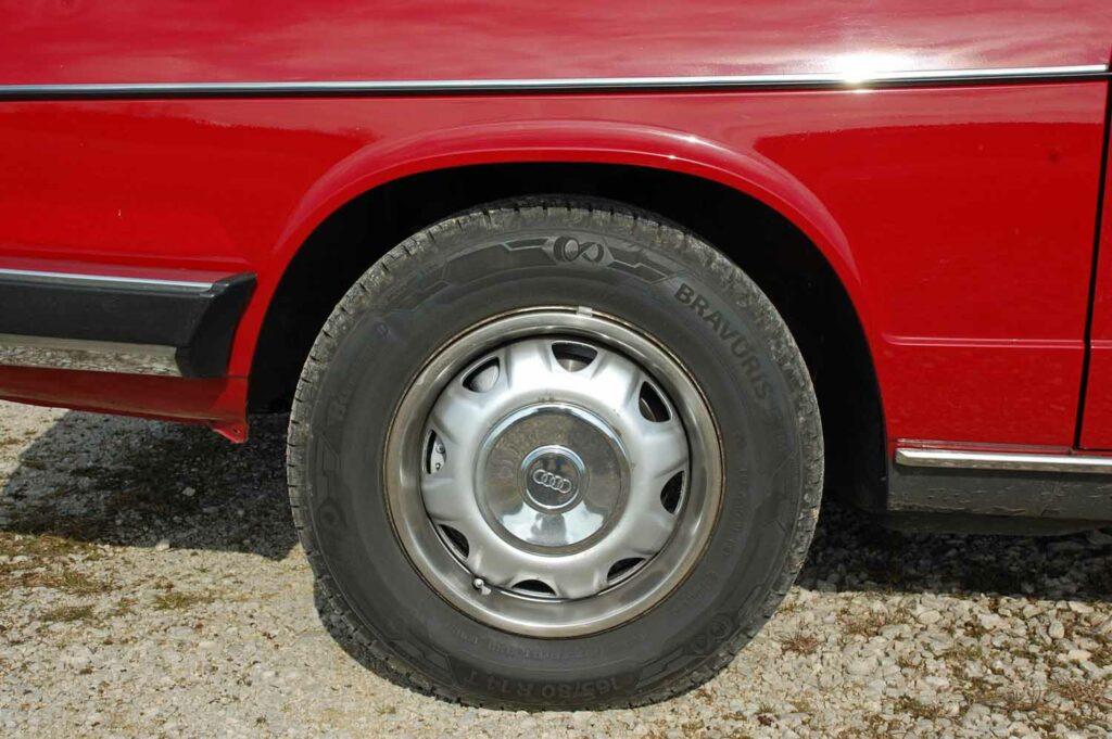 Audi 100L Automatik