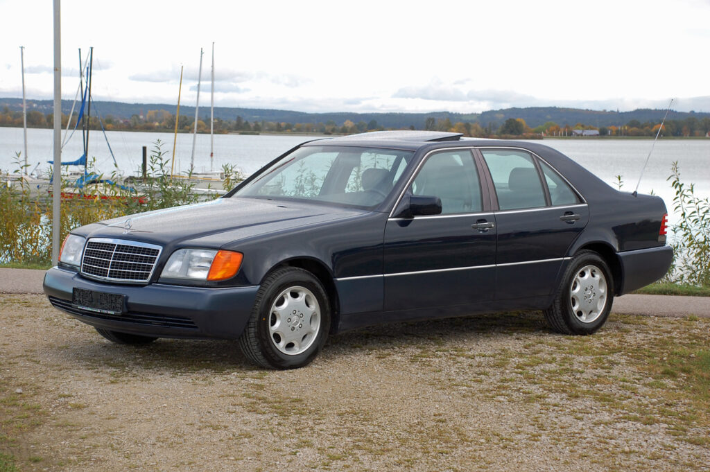 Mercedes Benz 300SE W140
