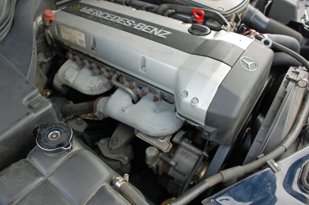 Mercedes Benz 300SE W140