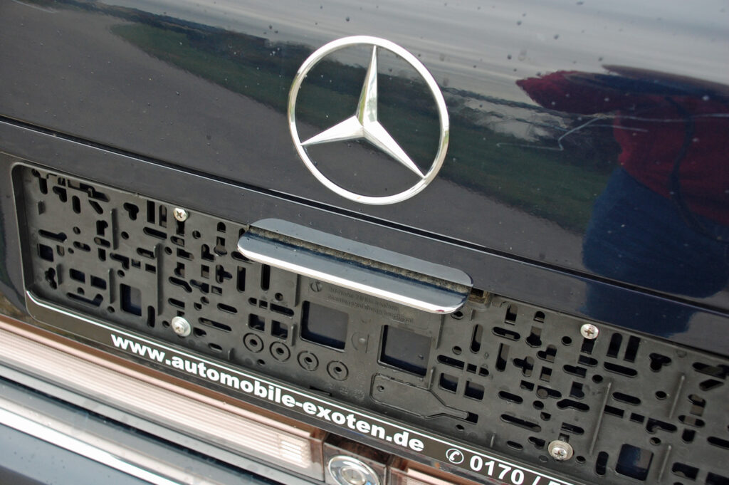 Mercedes Benz 300SE W140